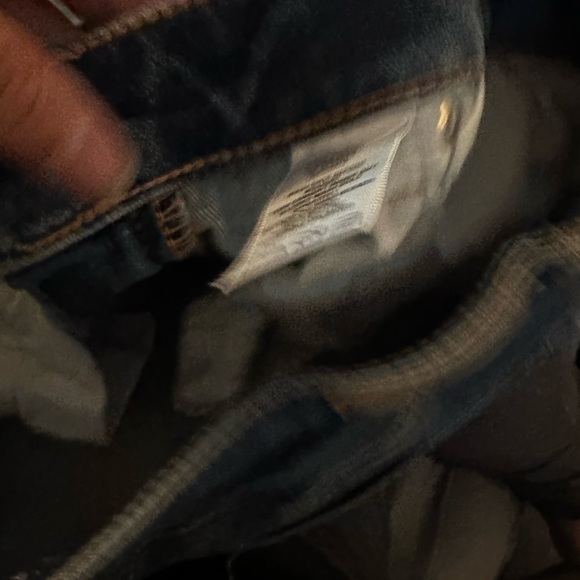 Size 6 denim cutoffs - Picture 3 of 4